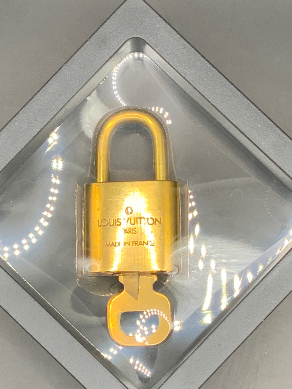 Lv lock and key #304 - Picture 2 of 2